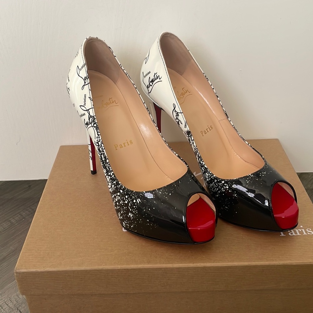 Brand new Christian Louboutin New Very Prive 120